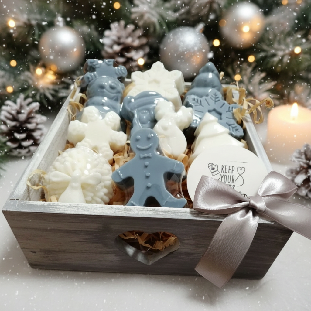 Caja madera con velas navideñas